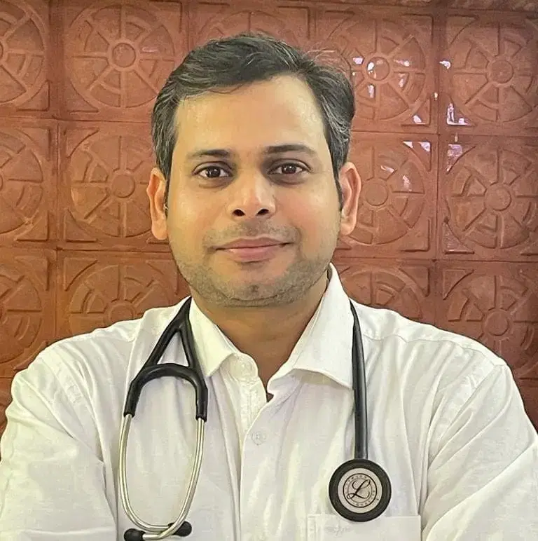Dr. Purneshwar Kumar Pandey - Best Cardiologist - Yapita Health