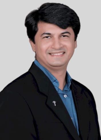 Dr. Mahesh Wadhwani