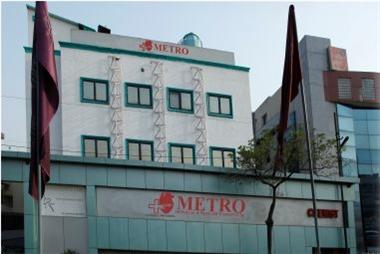Metro Hospital, Lajpat Nagar, Delhi